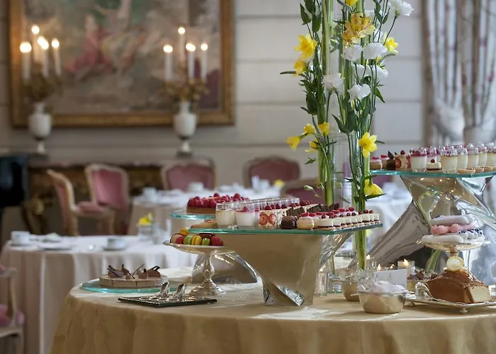 Ξενοδοχείο Ritz 5*