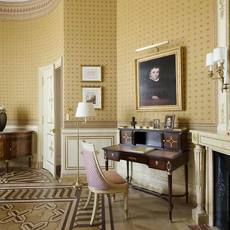 Ritz Paris