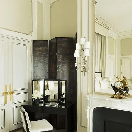 Ritz 5*