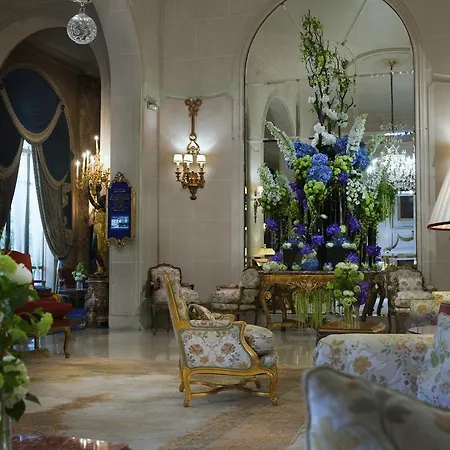 ホテル Ritz 5*