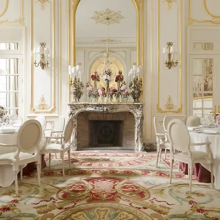 Ritz 5*